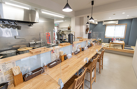 お一人様でも！家族でも！ご利用しやすい空間です